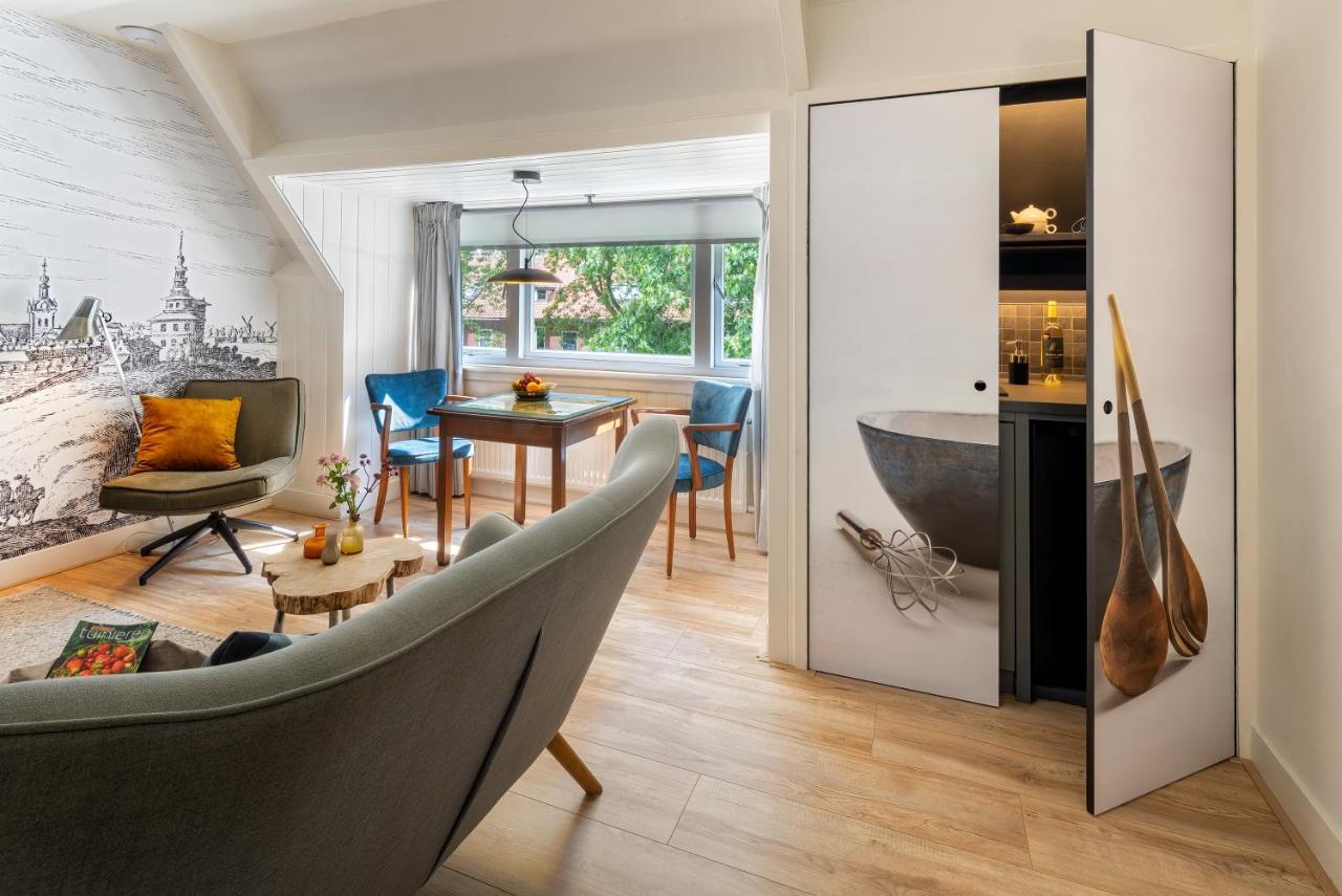 - Gallery 't Speelhuys Bed & Breakfast *